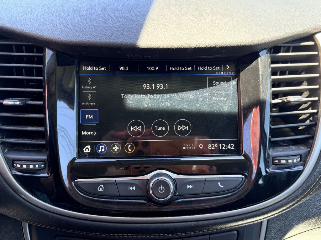 Photo 16 of this CHEVROLET TRAX