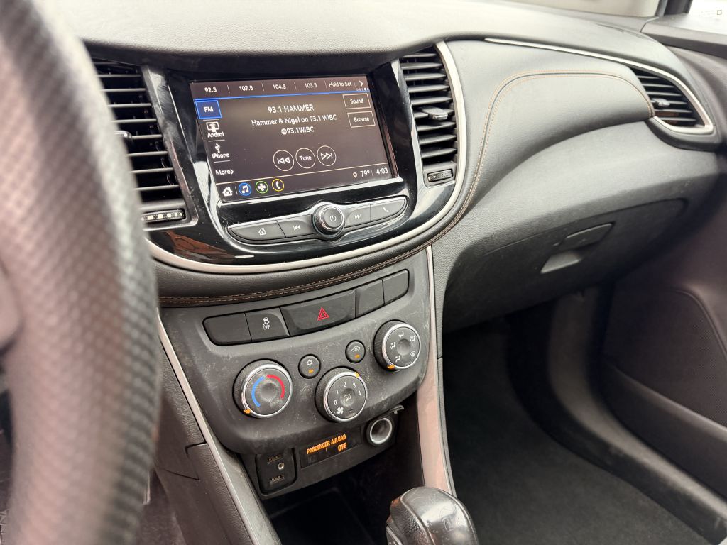 Photo 10 of this CHEVROLET TRAX