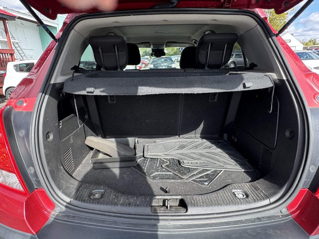 Photo 5 of this CHEVROLET TRAX
