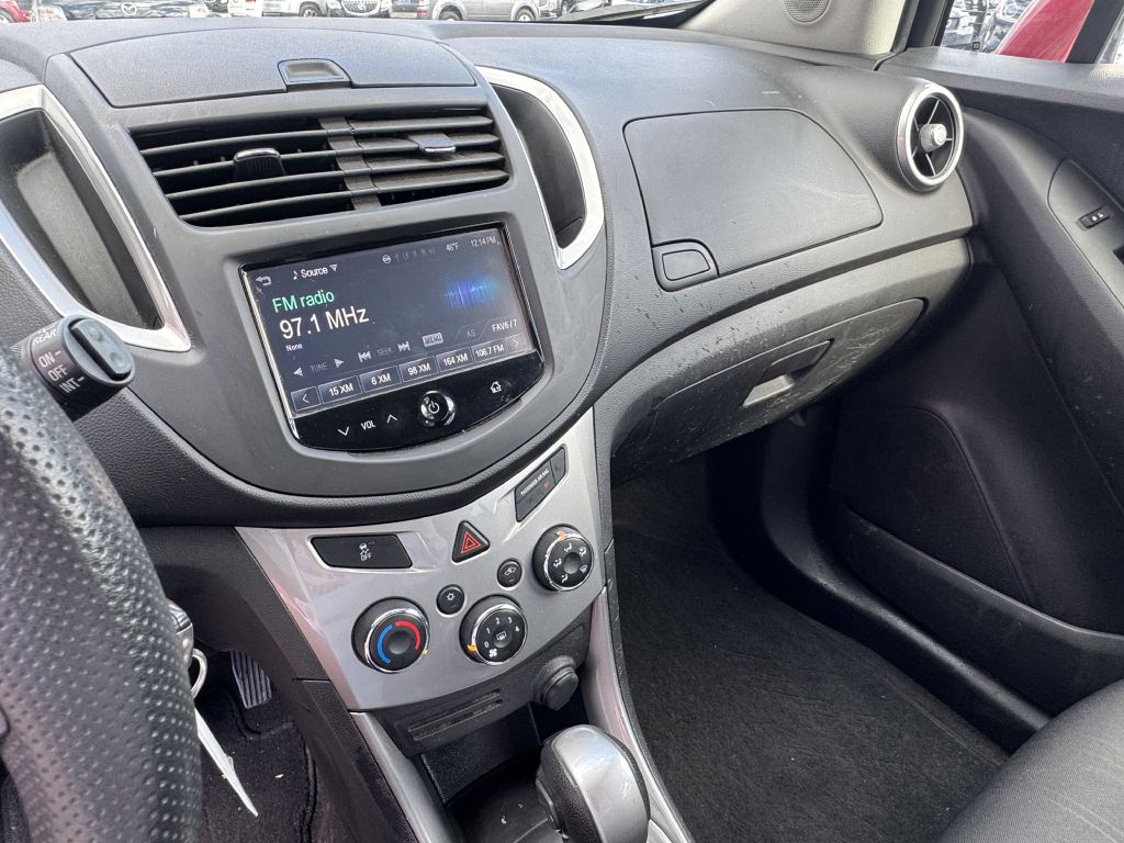 Photo 11 of this CHEVROLET TRAX