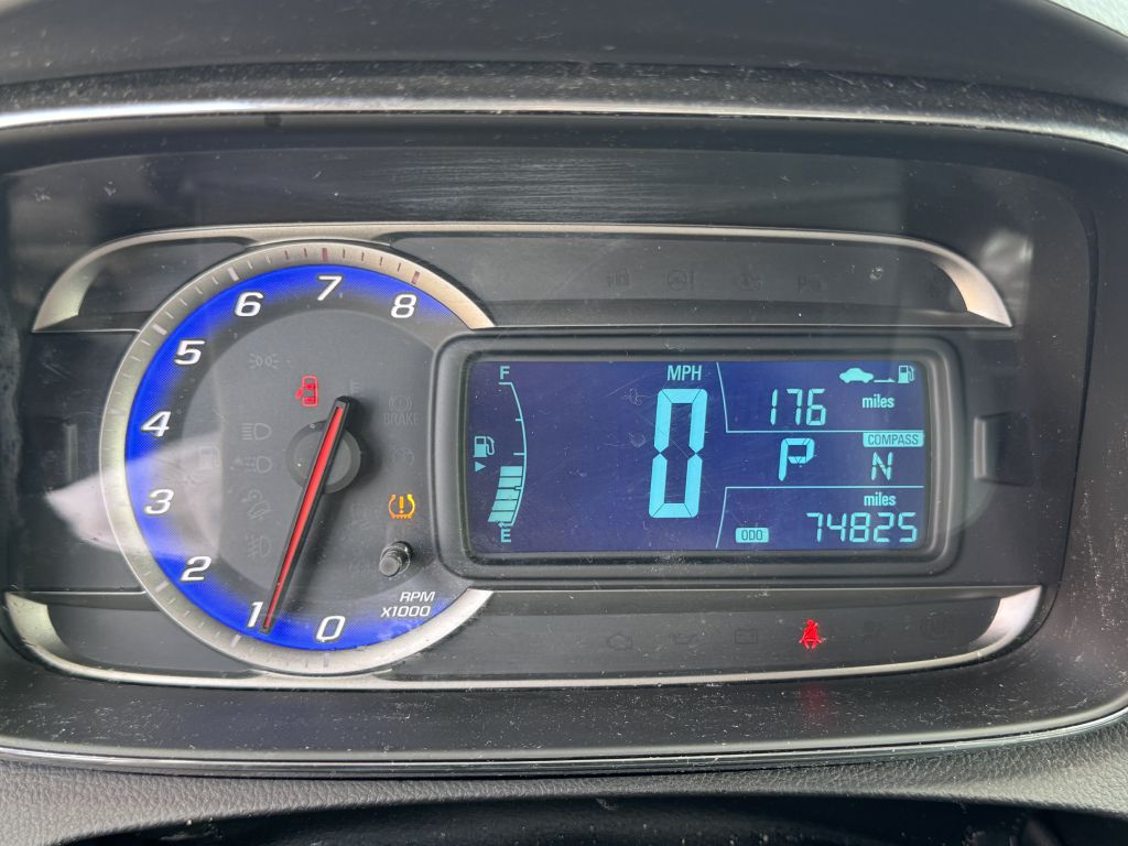 Photo 14 of this CHEVROLET TRAX