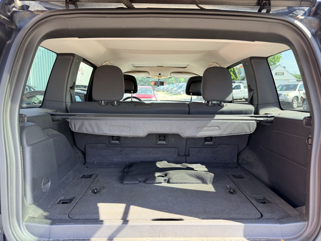 Photo 5 of this JEEP LIBERTY