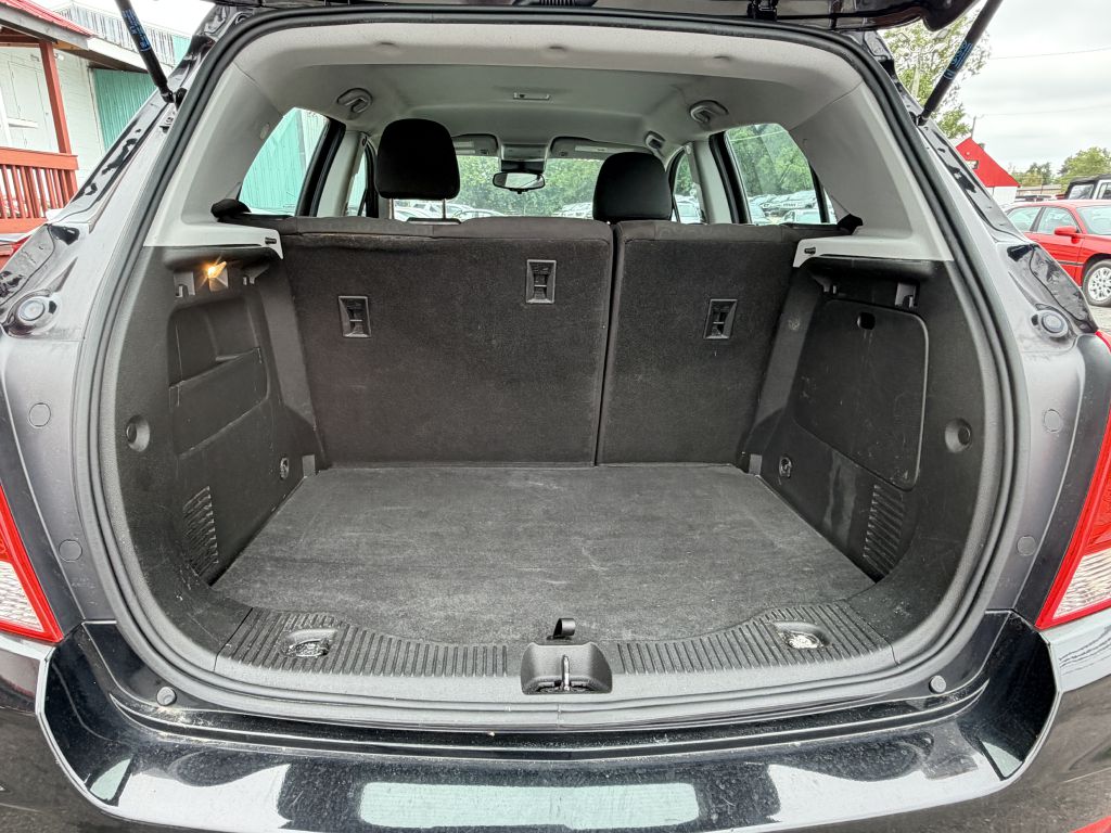Photo 5 of this CHEVROLET TRAX