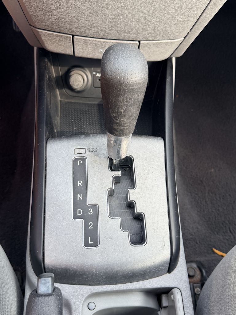 Photo 17 of this HYUNDAI ELANTRA