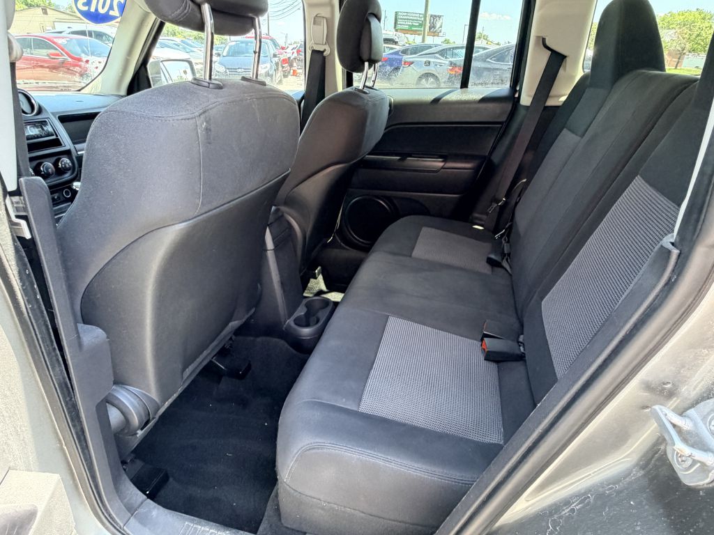 Photo 6 of this JEEP PATRIOT