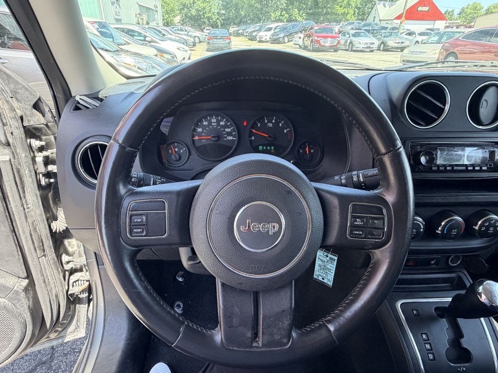 Photo 10 of this JEEP PATRIOT