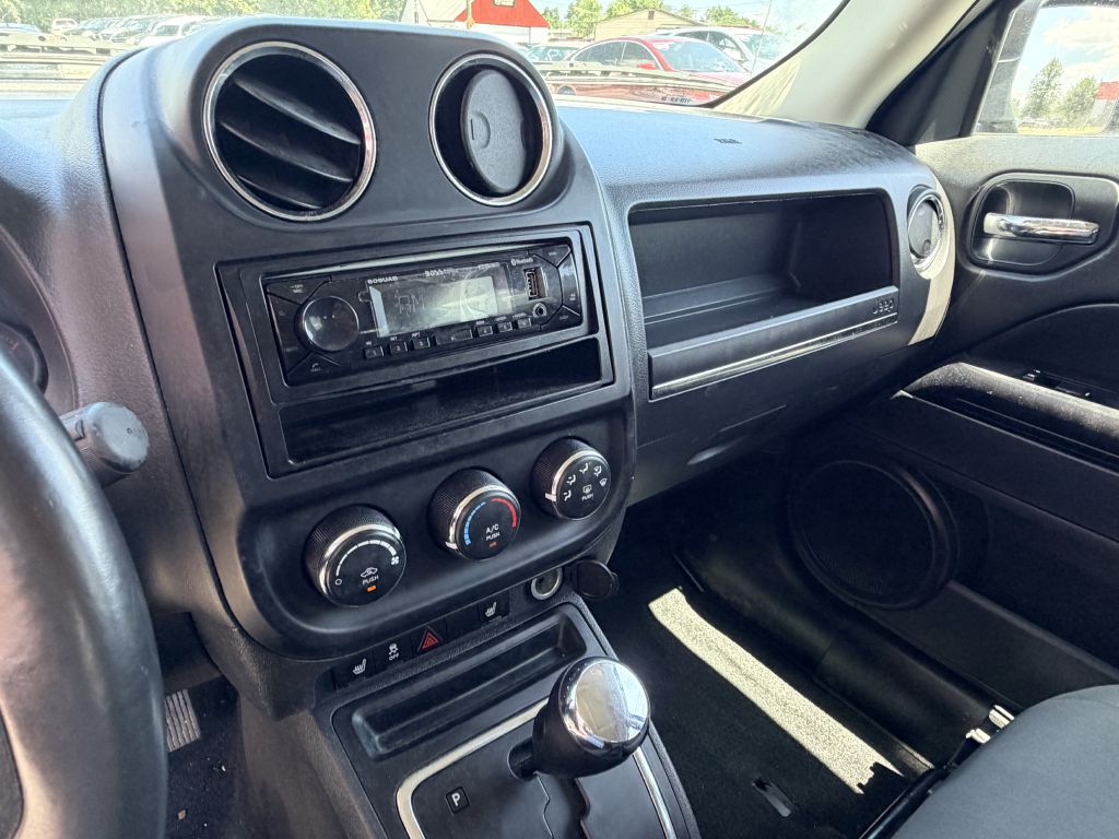 Photo 11 of this JEEP PATRIOT