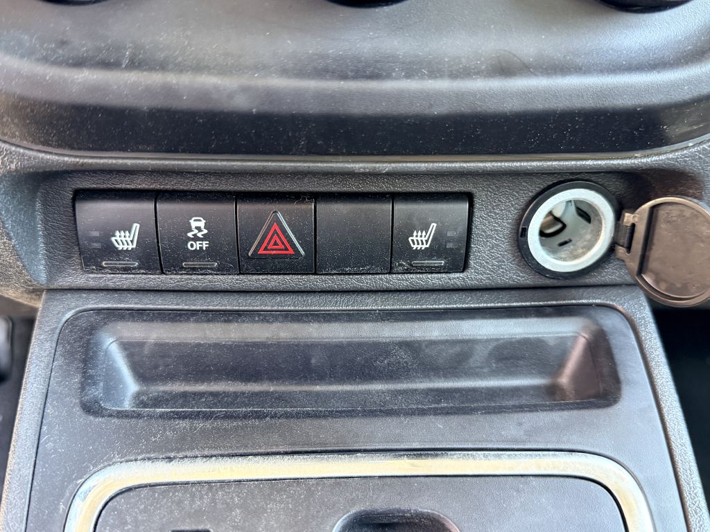 Photo 18 of this JEEP PATRIOT