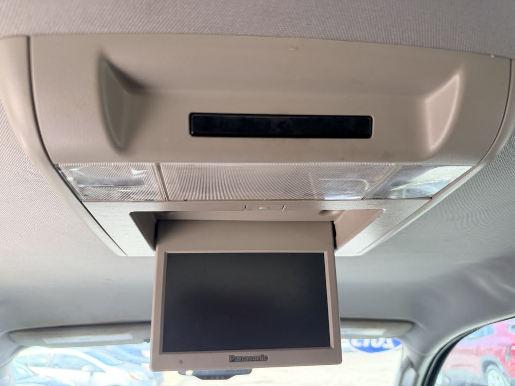 Photo 8 of this CHEVROLET TRAVERSE