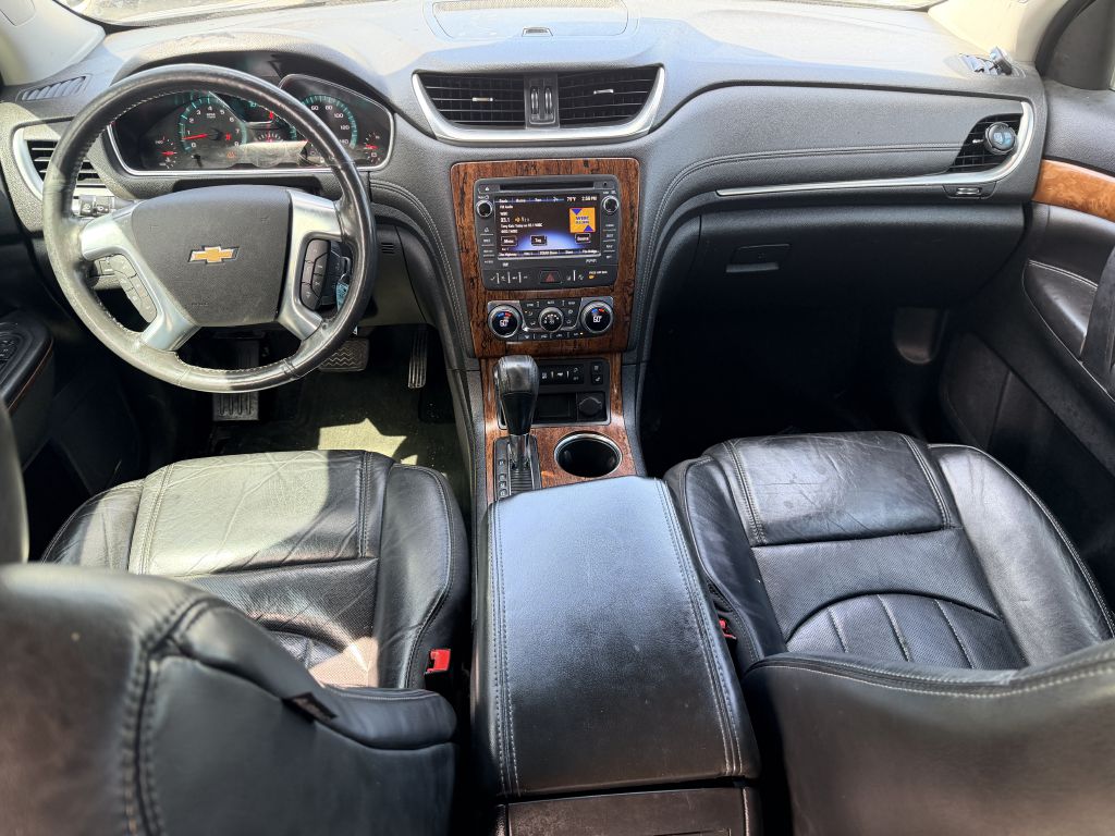 Photo 11 of this CHEVROLET TRAVERSE