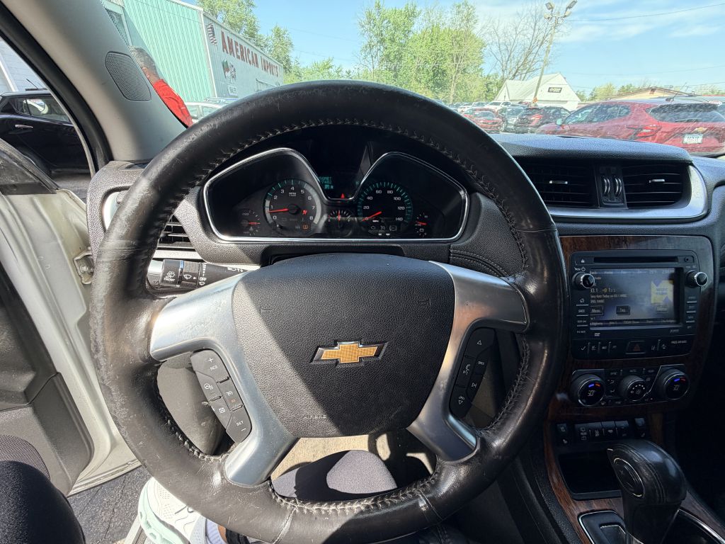 Photo 14 of this CHEVROLET TRAVERSE
