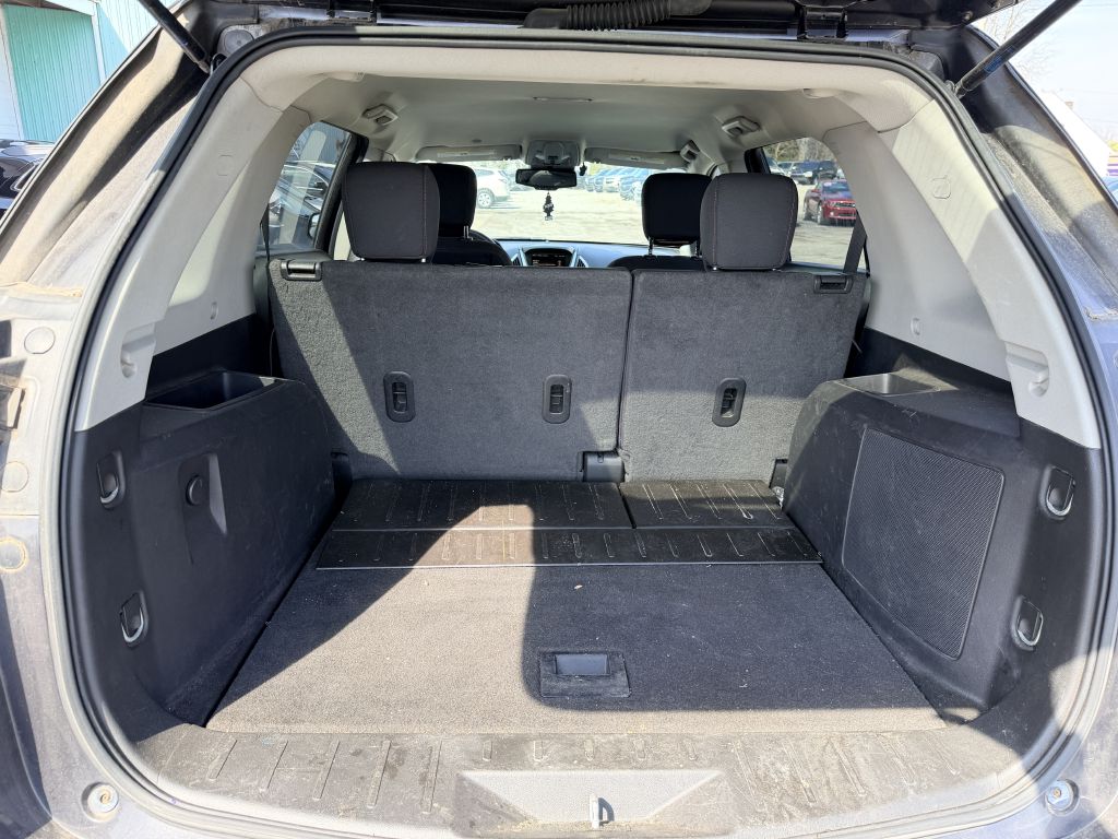Photo 5 of this GMC TERRAIN