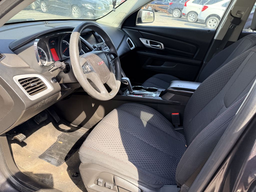 Photo 9 of this GMC TERRAIN