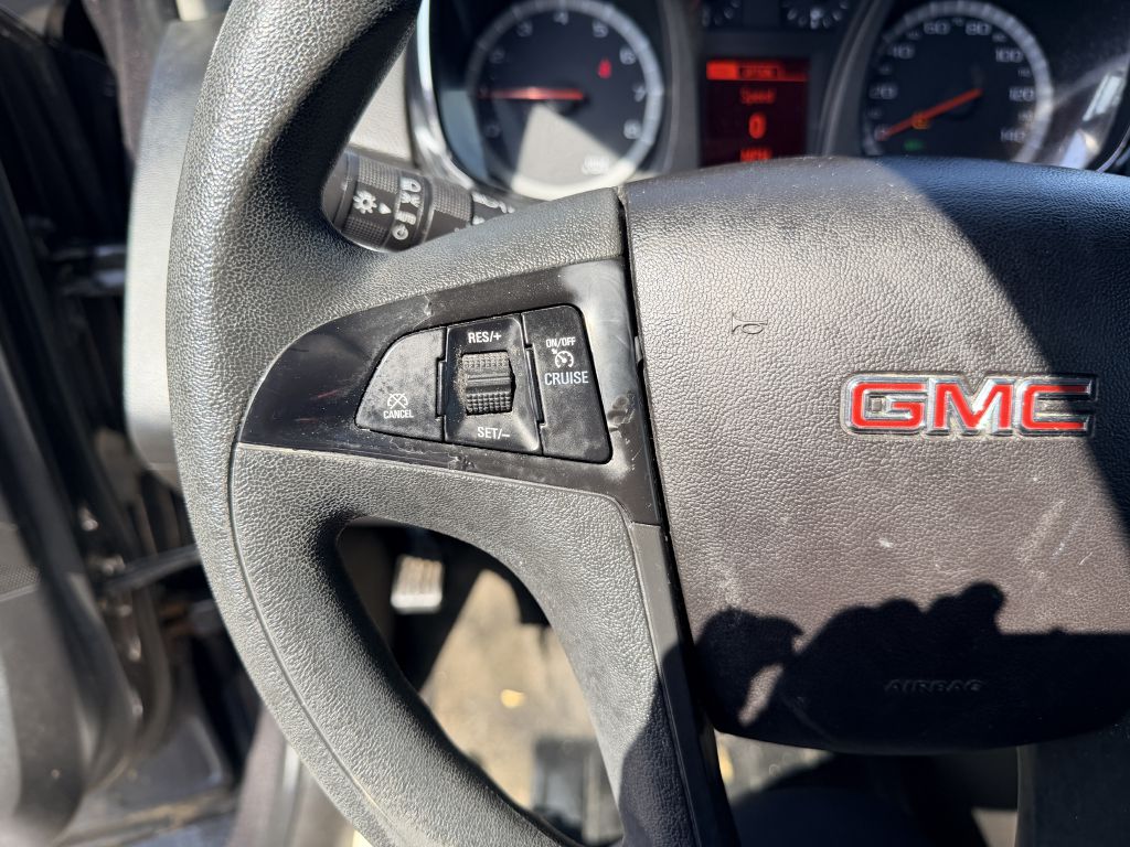 Photo 14 of this GMC TERRAIN
