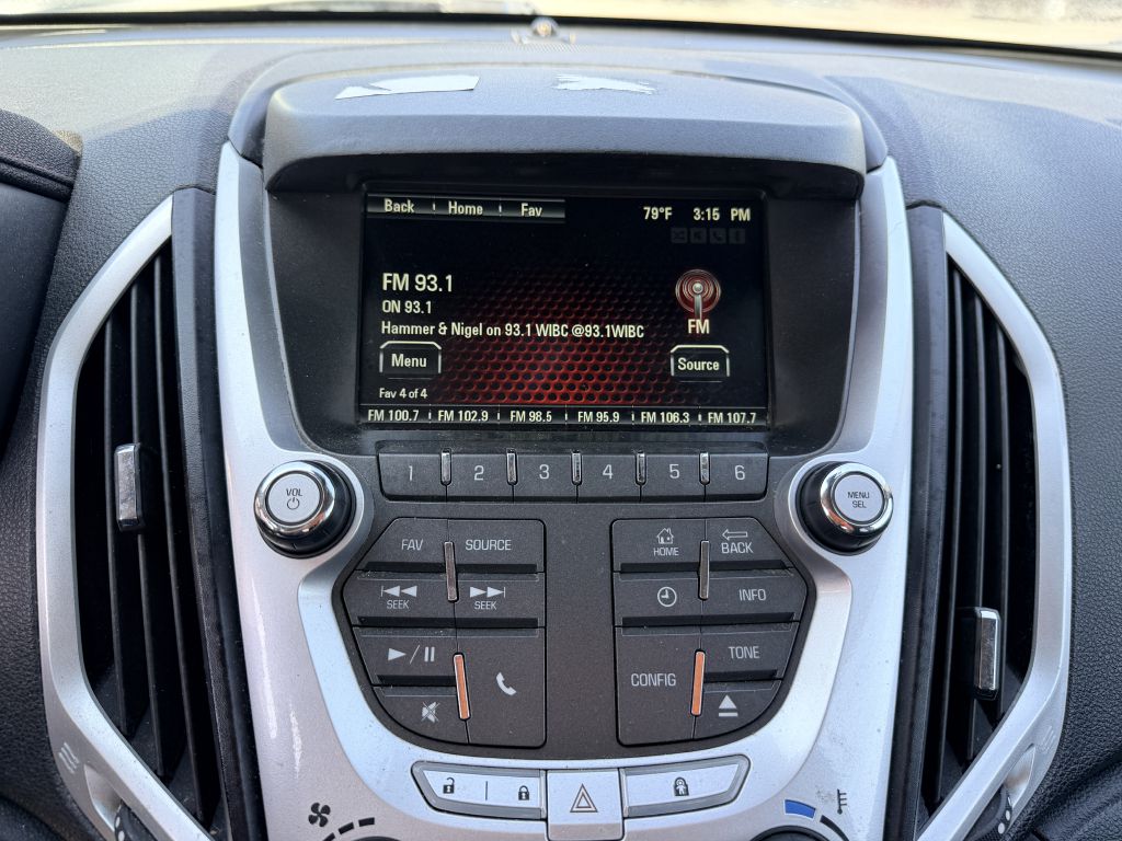 Photo 16 of this GMC TERRAIN