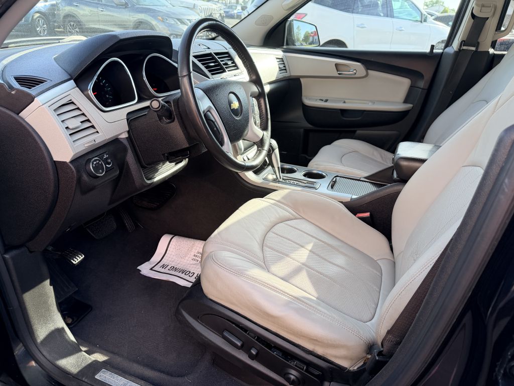 Photo 11 of this CHEVROLET TRAVERSE