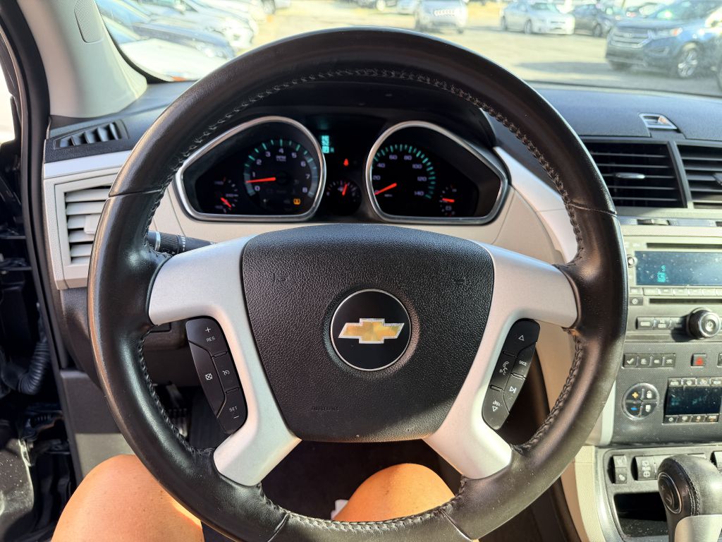 Photo 13 of this CHEVROLET TRAVERSE
