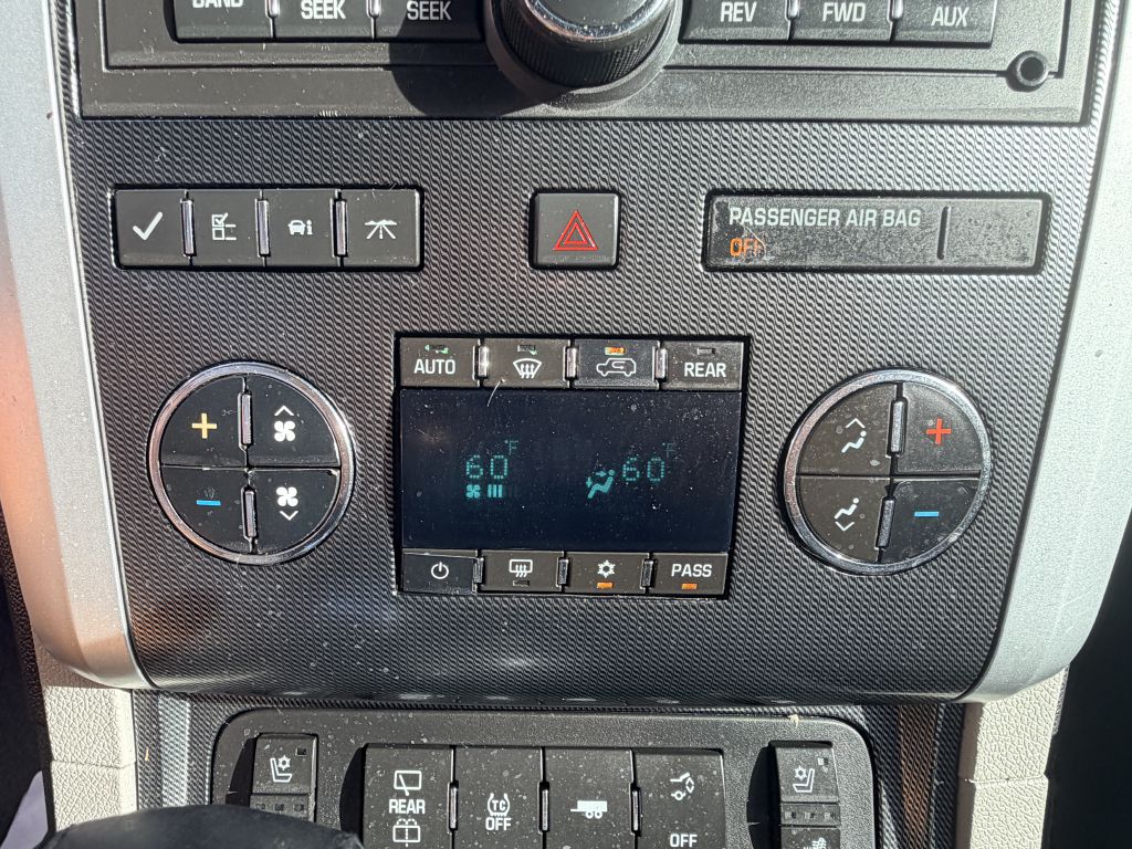 Photo 22 of this CHEVROLET TRAVERSE