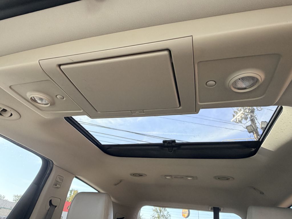 Photo 24 of this CHEVROLET TRAVERSE