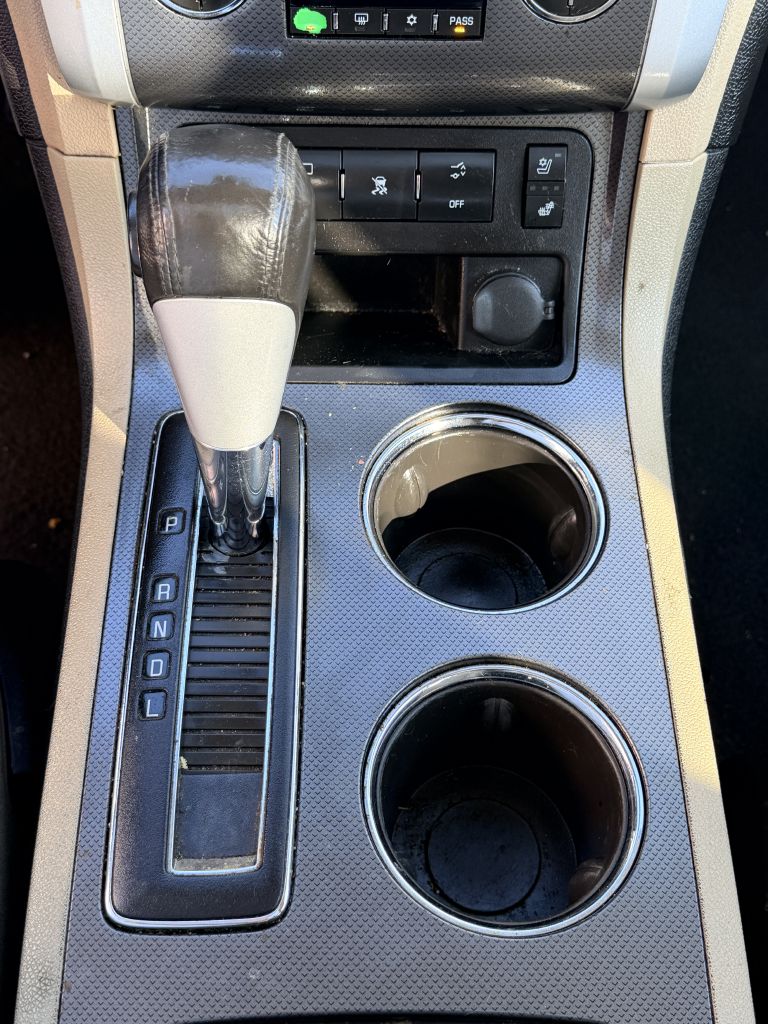 Photo 24 of this CHEVROLET TRAVERSE