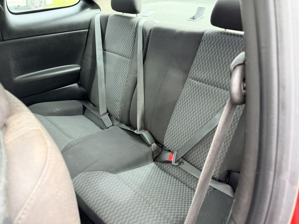 Photo 5 of this CHEVROLET COBALT