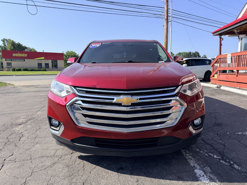 Photo 2 of this CHEVROLET TRAVERSE