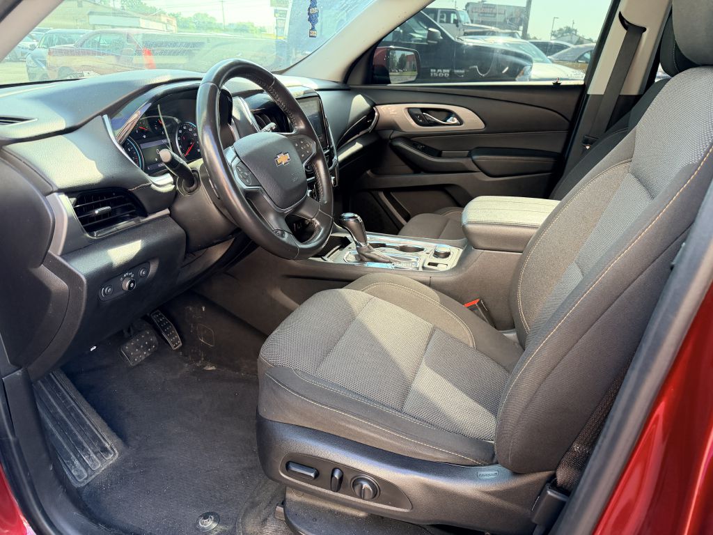 Photo 11 of this CHEVROLET TRAVERSE