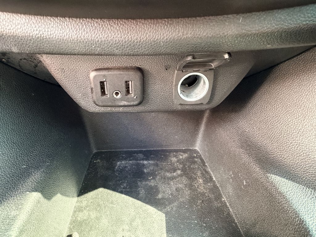 Photo 21 of this CHEVROLET TRAVERSE