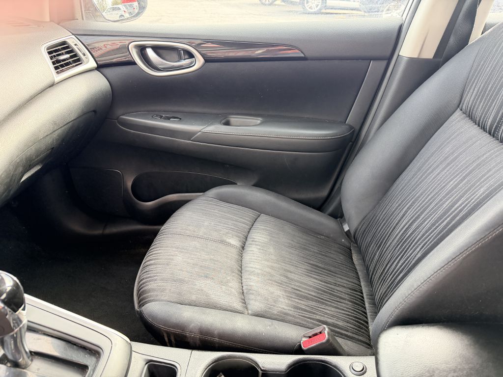 Photo 10 of this NISSAN SENTRA