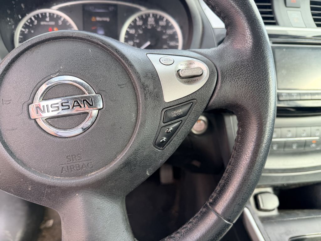 Photo 13 of this NISSAN SENTRA