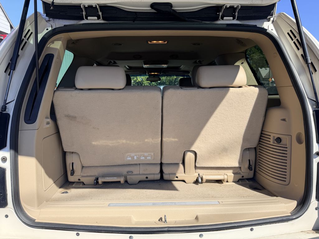Photo 5 of this CADILLAC ESCALADE