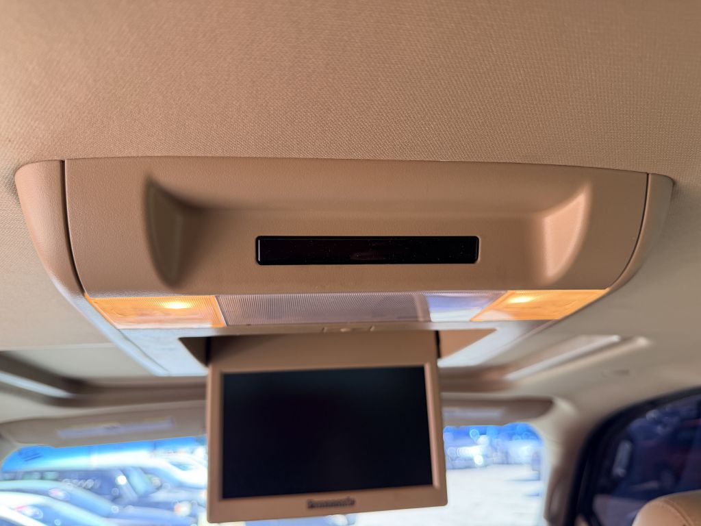 Photo 9 of this CADILLAC ESCALADE