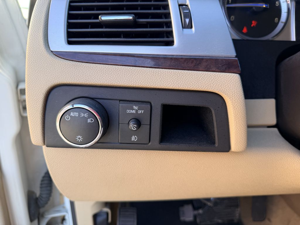 Photo 16 of this CADILLAC ESCALADE
