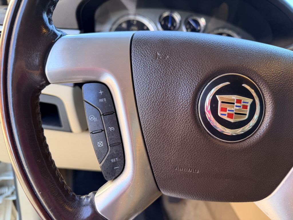 Photo 17 of this CADILLAC ESCALADE