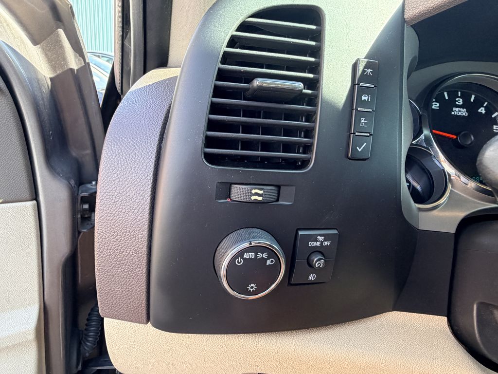 Photo 12 of this GMC SIERRA 1500