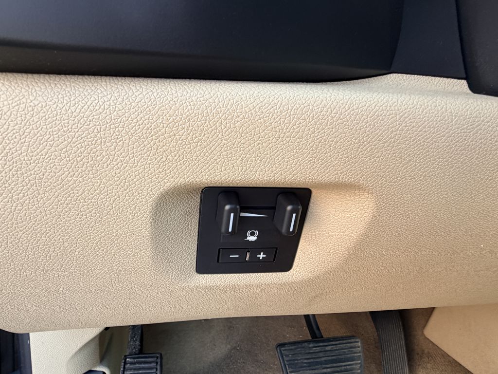 Photo 13 of this GMC SIERRA 1500