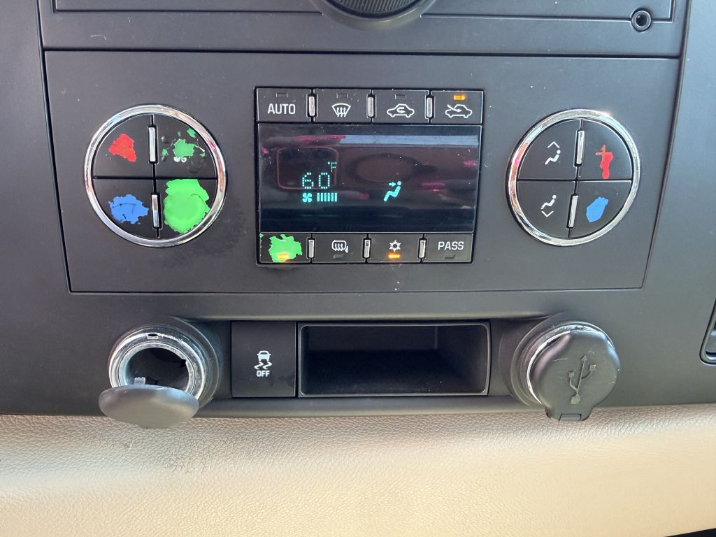 Photo 20 of this GMC SIERRA 1500