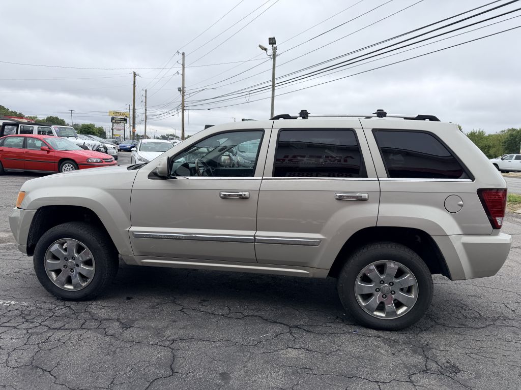 Photo 3 of this JEEP GRAND CHEROKEE