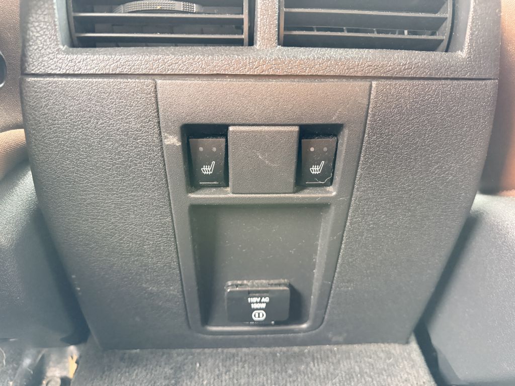 Photo 7 of this JEEP GRAND CHEROKEE