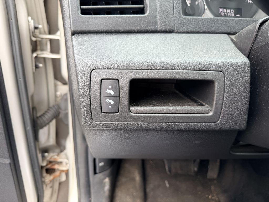 Photo 14 of this JEEP GRAND CHEROKEE