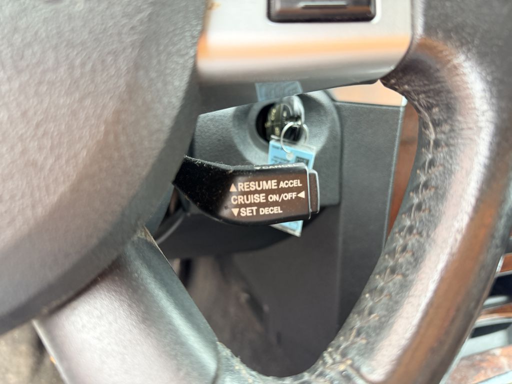 Photo 17 of this JEEP GRAND CHEROKEE