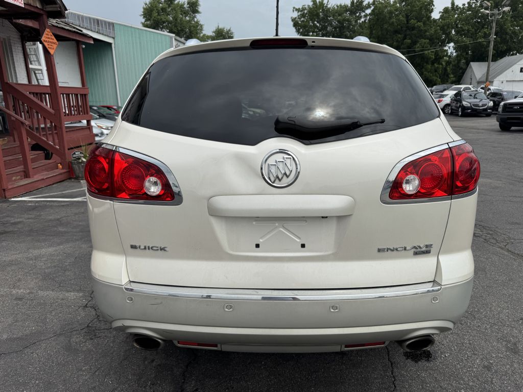 Photo 4 of this BUICK ENCLAVE