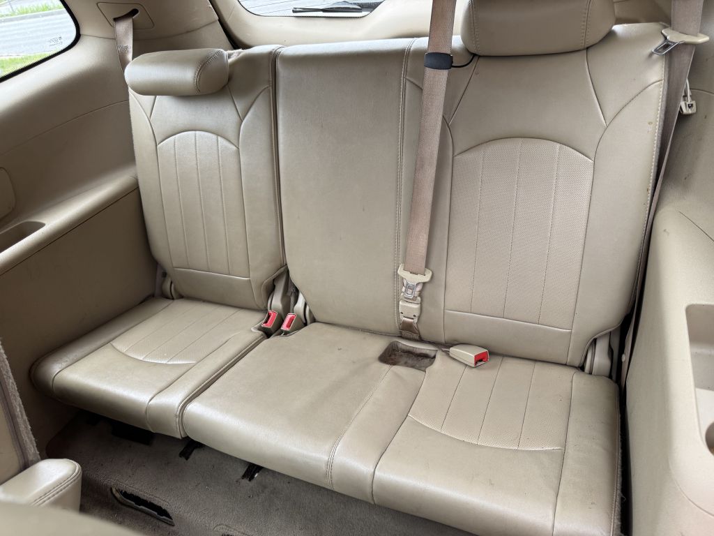 Photo 6 of this BUICK ENCLAVE