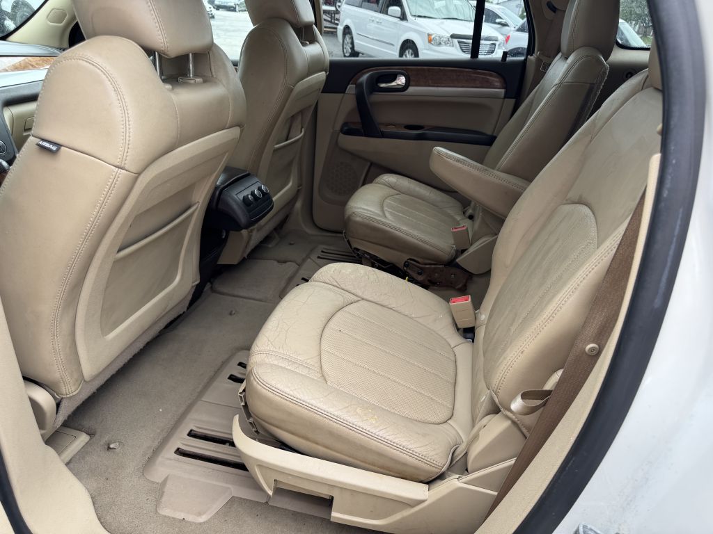 Photo 7 of this BUICK ENCLAVE