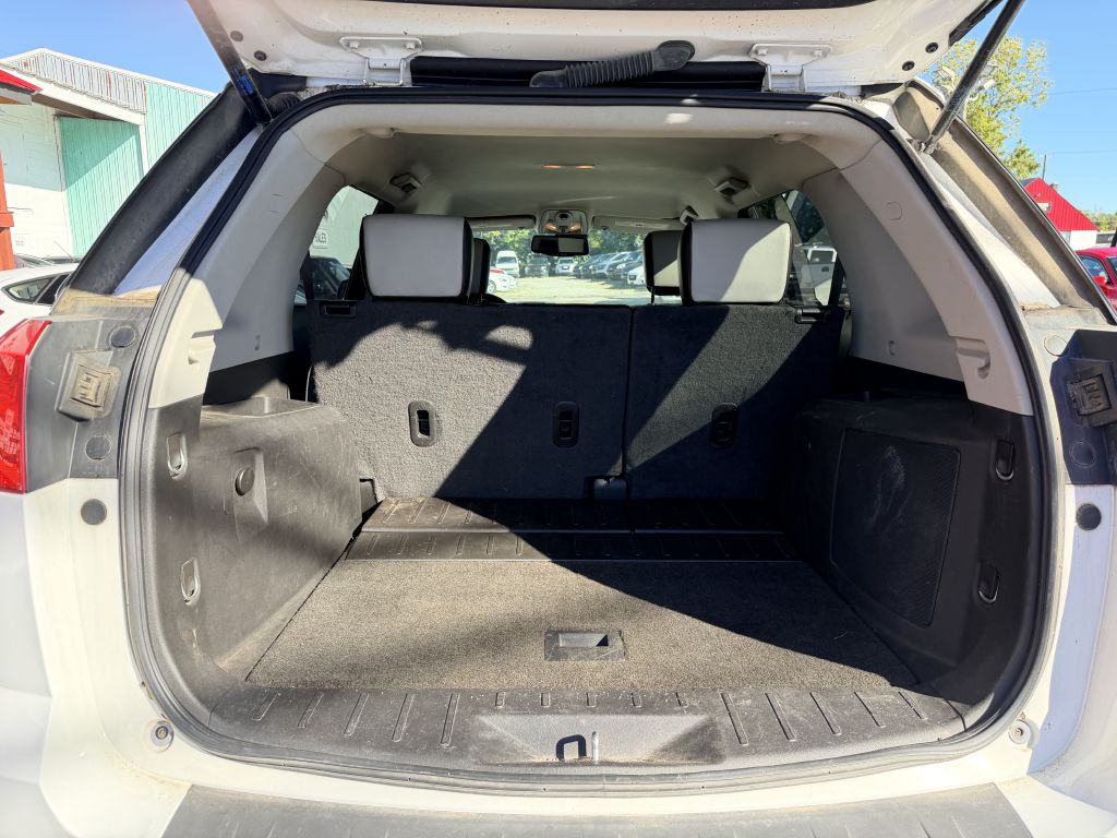 Photo 5 of this GMC TERRAIN