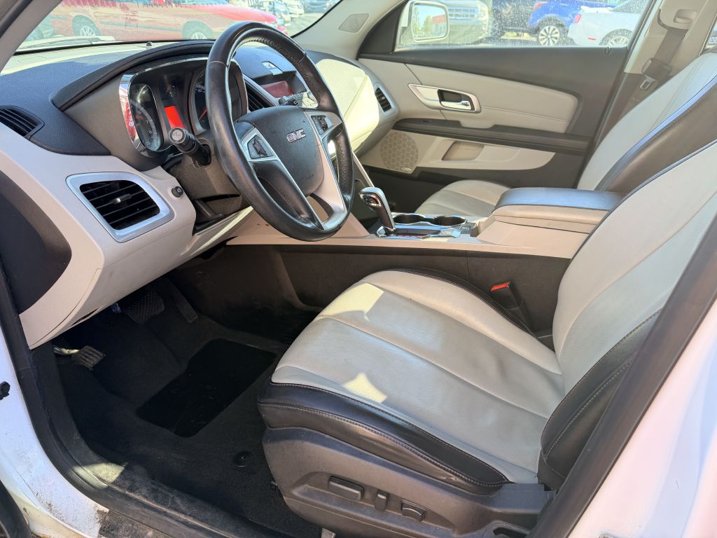 Photo 10 of this GMC TERRAIN