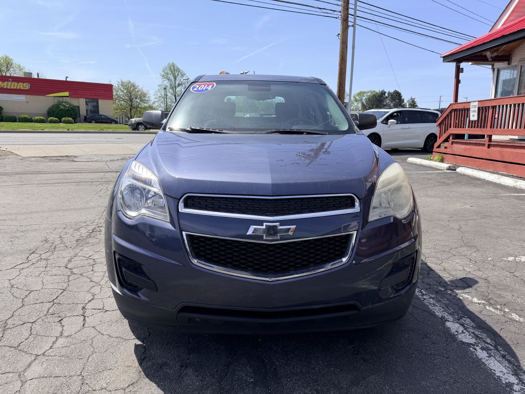 Photo 2 of this CHEVROLET EQUINOX