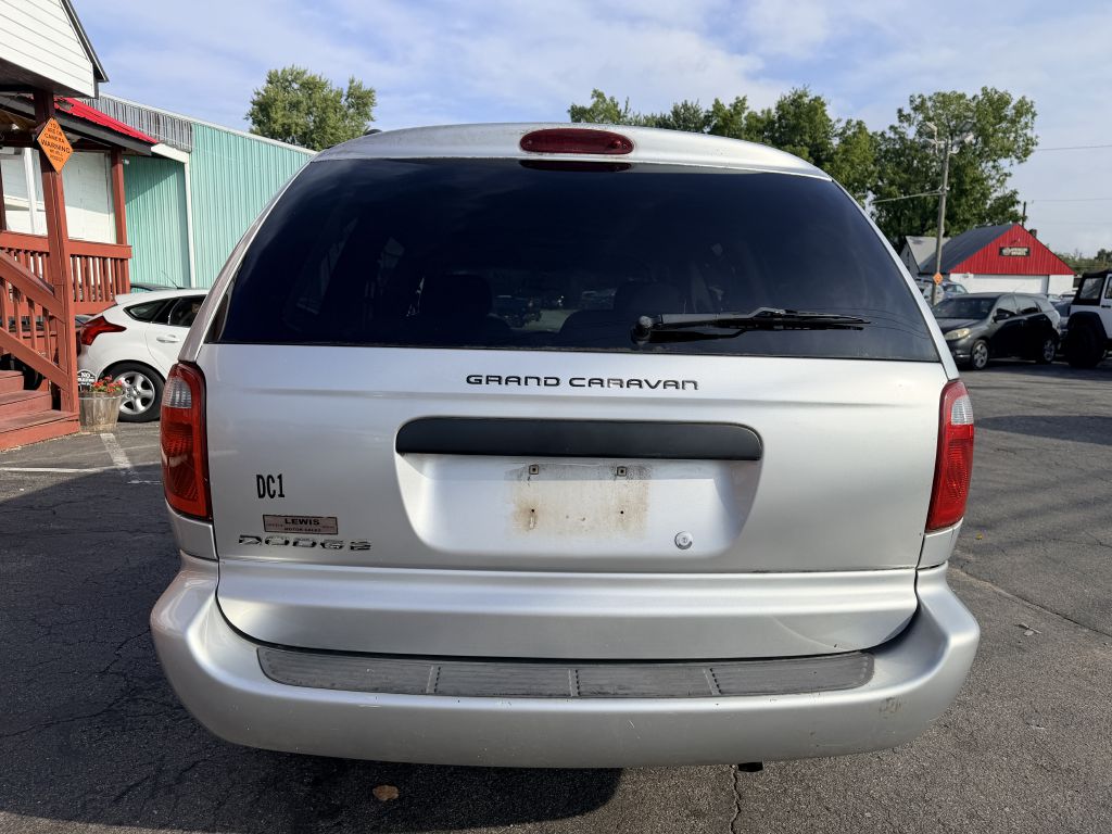 Photo 4 of this DODGE GRAND CARAVAN