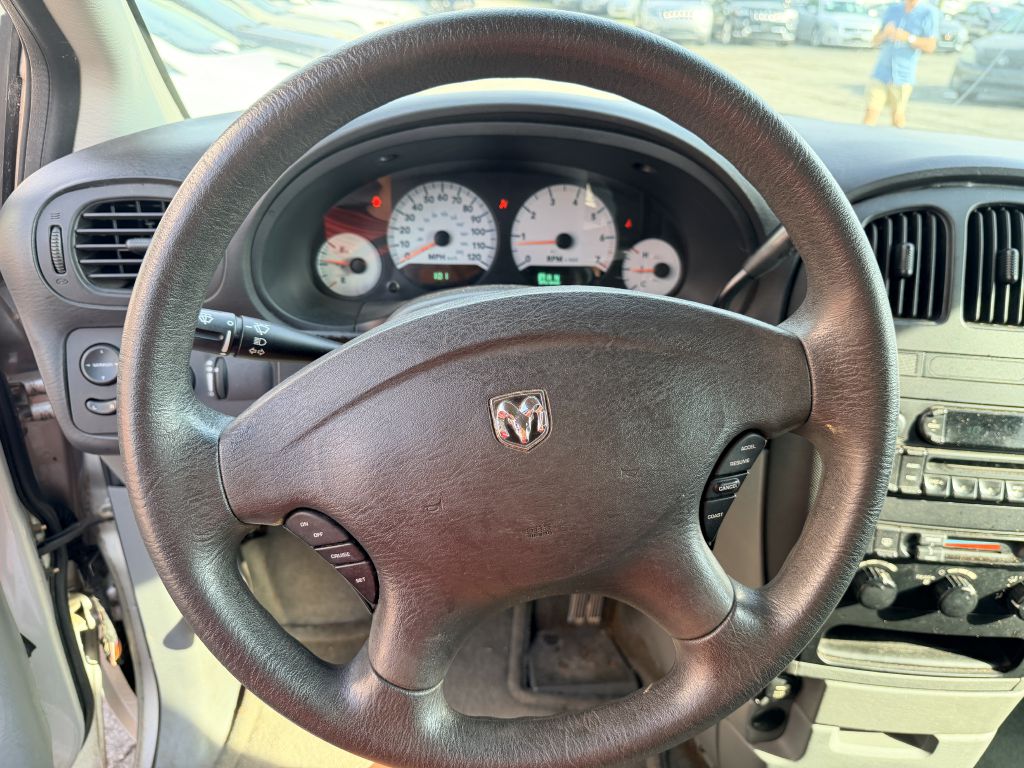 Photo 10 of this DODGE GRAND CARAVAN