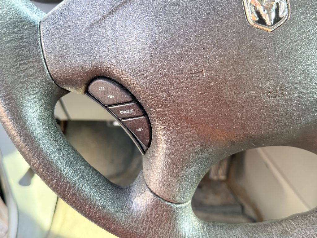 Photo 14 of this DODGE GRAND CARAVAN